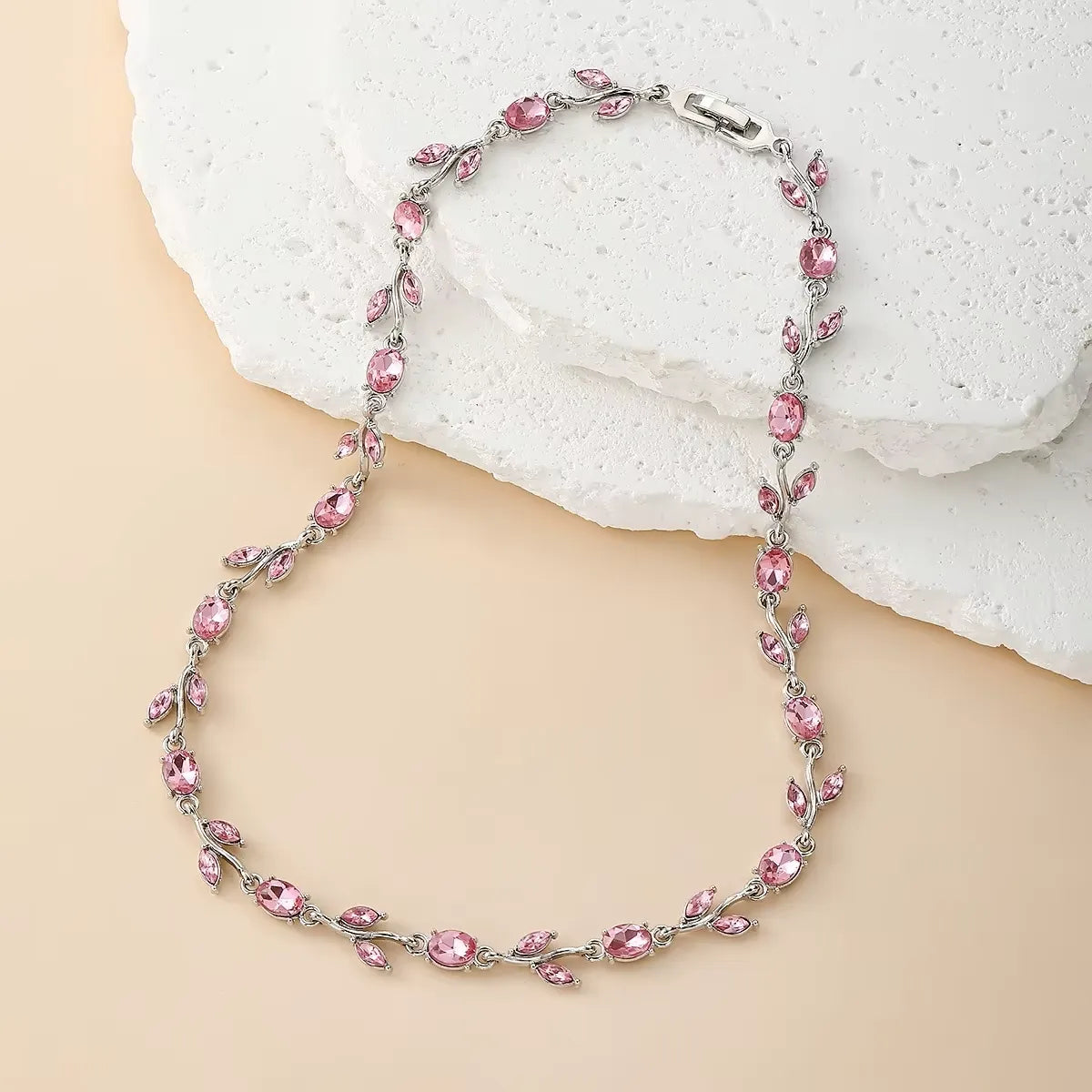 Collar tulipan