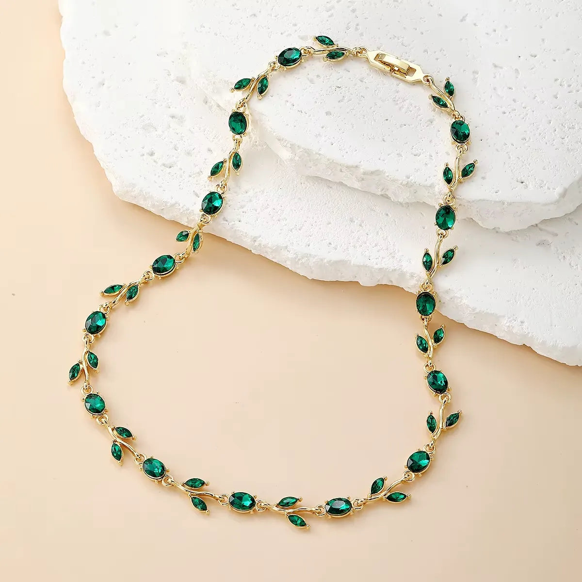 Collar tulipan